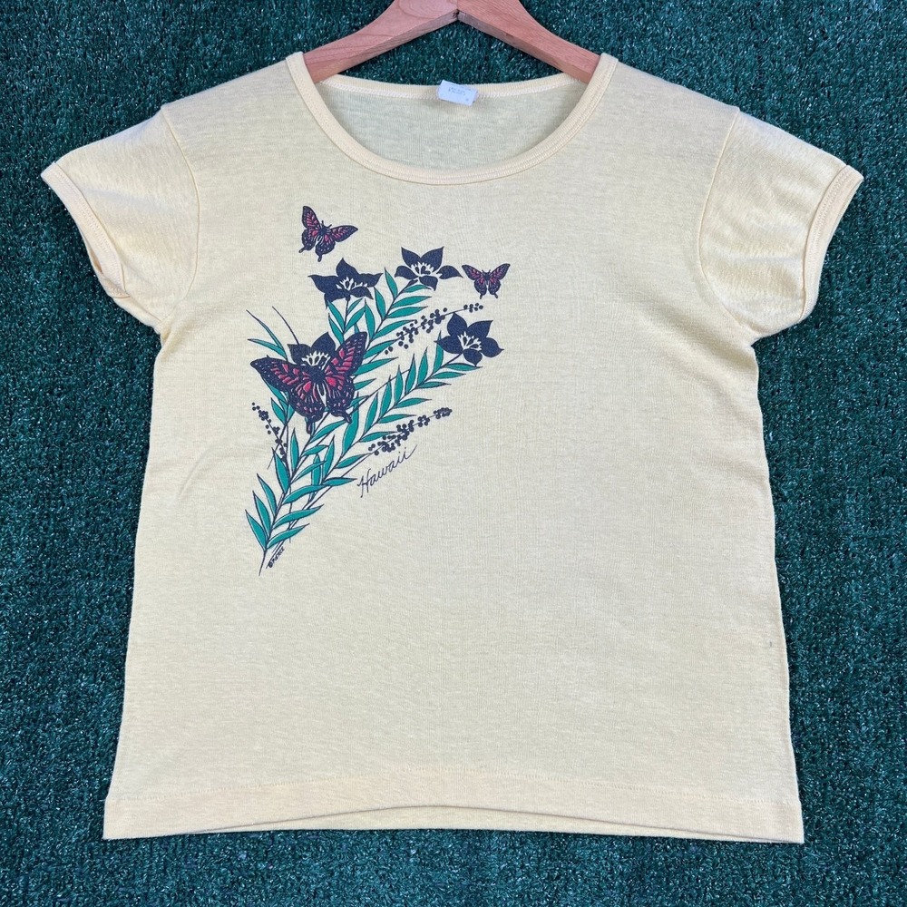 True Vintage Hawaii Women's Yellow Large Butterfly Floral Short Sleeve Top 70s